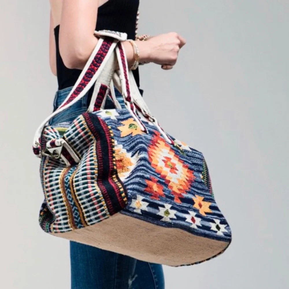 Western Aztec Pattern Weekender Duffle Bag - Picture 2 of 6